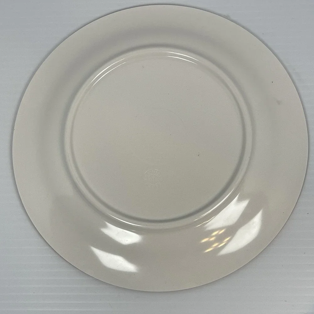Pottery Barn Kids Valentine's Day Melamine‎ Plates Set Lot of 4 9